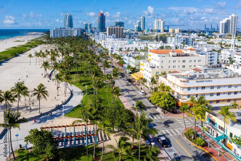 Private Rooms Close To Miami Airport - Free Parking - 01 Екстериор снимка