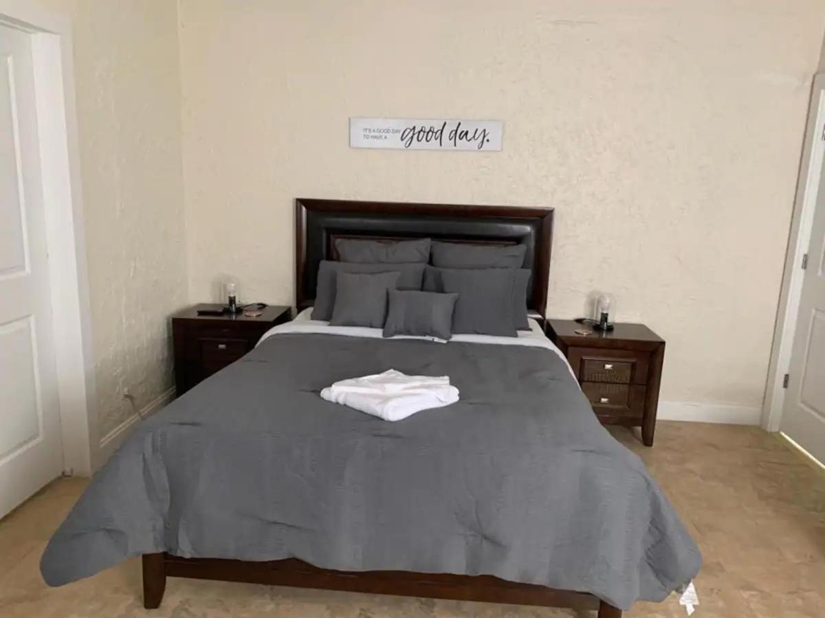 Private Rooms Close To Miami Airport - Free Parking - 01 Екстериор снимка