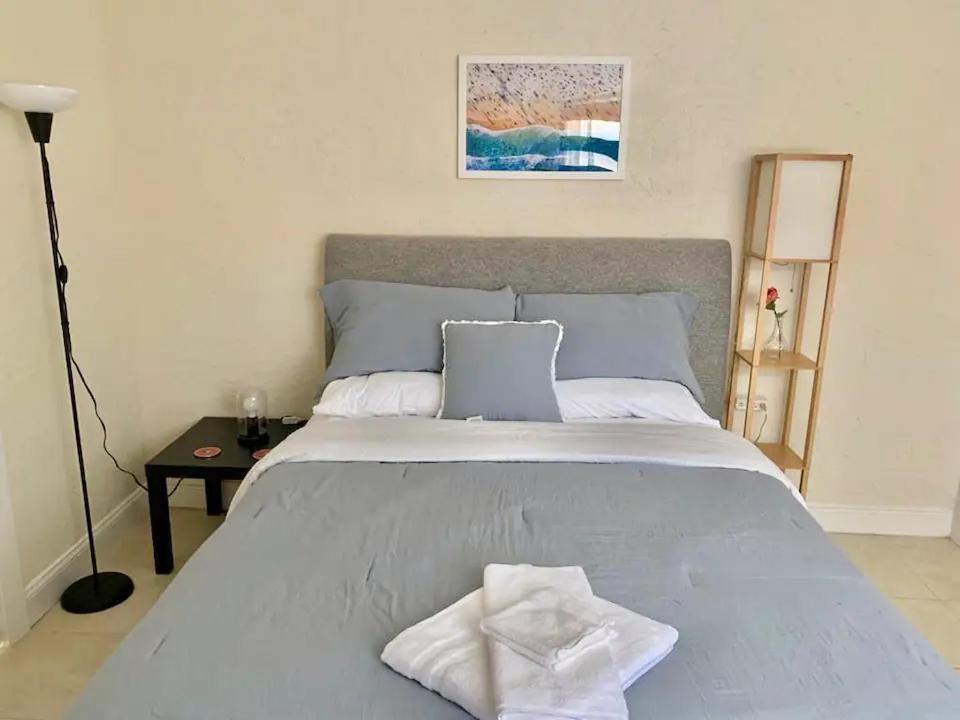 Private Rooms Close To Miami Airport - Free Parking - 01 Екстериор снимка